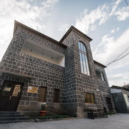 Hotel Gyumri Apart Esterno foto