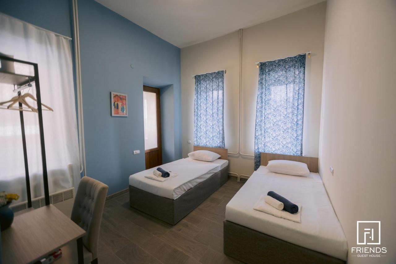 Hotel Gyumri Apart Esterno foto