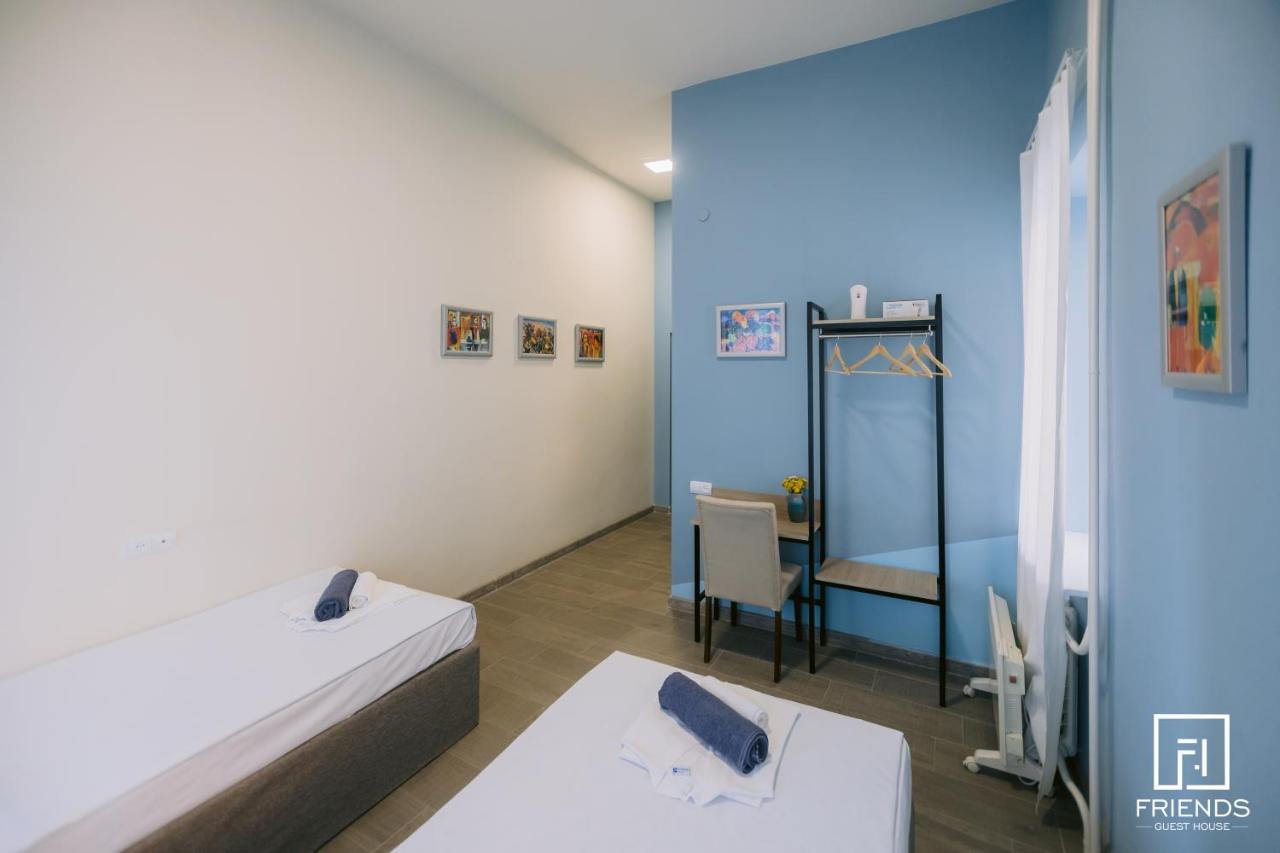 Hotel Gyumri Apart Esterno foto