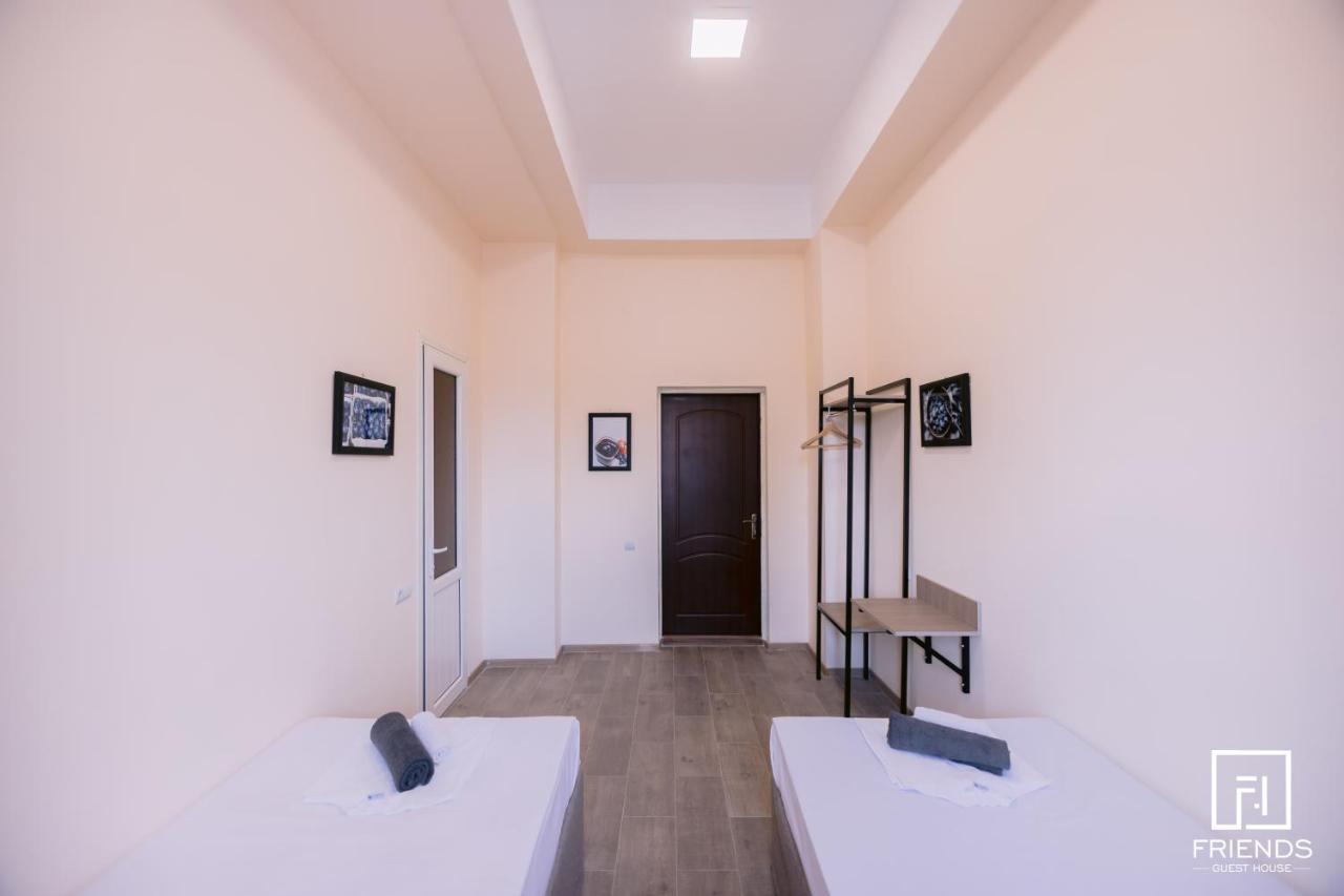 Hotel Gyumri Apart Esterno foto