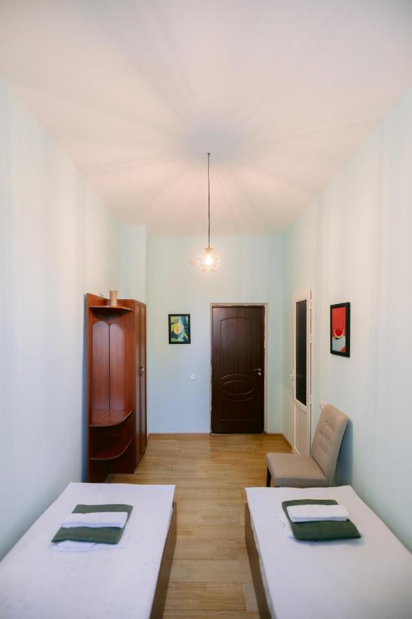 Hotel Gyumri Apart Esterno foto